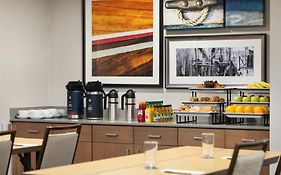 Courtyard By Marriott Portland Downtown/Waterfront